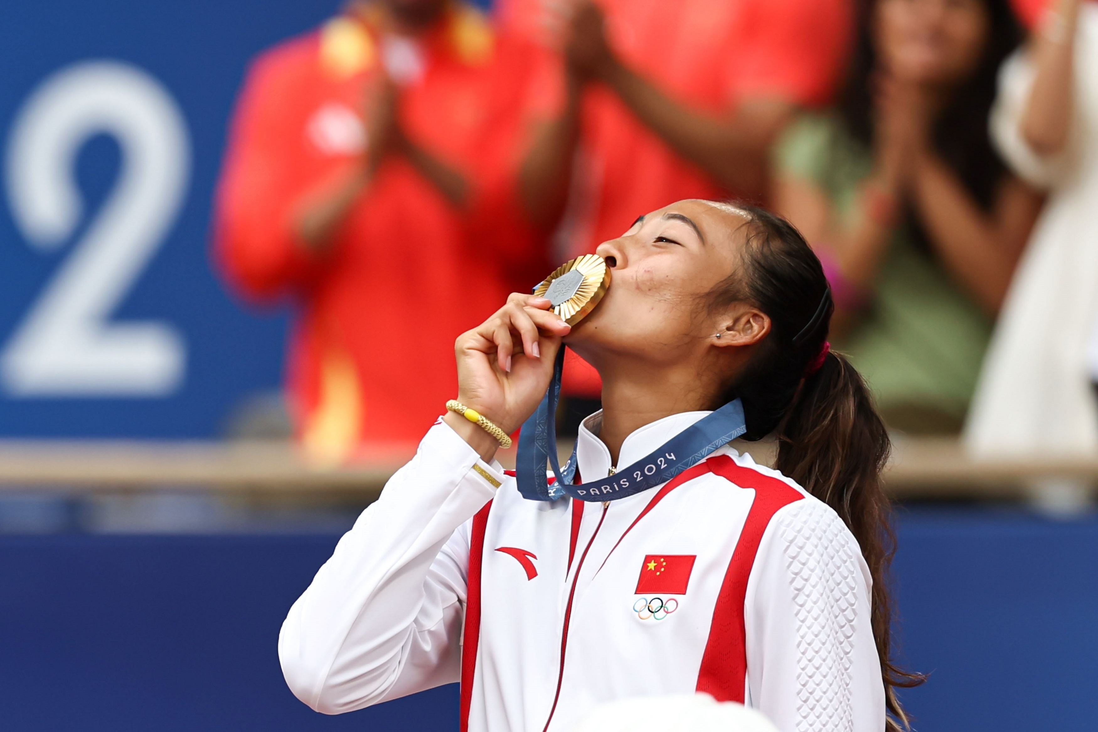 开云官网-2020mnet亚洲音乐大奖最佳男子新人奖